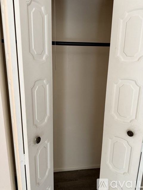 280 Shorewood Dr 1 Apartment for Rent