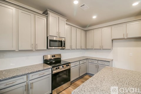 166 Katherine Street 5 Beds Apartment for Rent