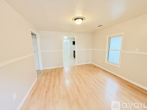11455 Sherman Ave 3 Beds Apartment for Rent