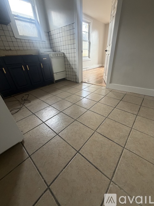 68 Bevan St Studio Apartment for Rent - Photo gallery 1