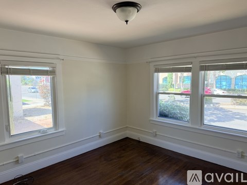 515 Davis St 3 Beds Apartment for Rent