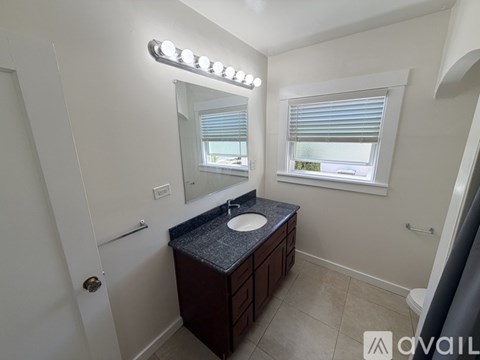 515 Davis St 3 Beds Apartment for Rent