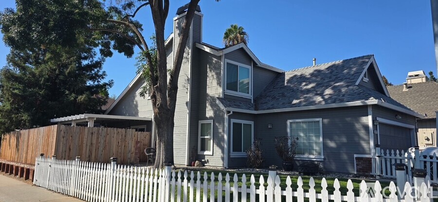 8111 Filifera Way 3 Beds Single Family Home for Rent - Photo gallery 1