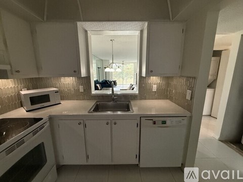 14307 Bedford Drive 2 Beds Apartment for Rent