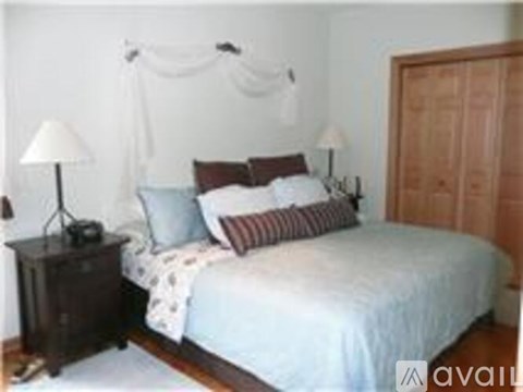 6232 West Newport Avenue 2 Beds Apartment for Rent