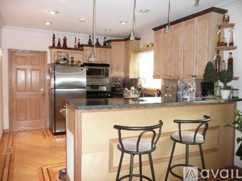 6232 West Newport Avenue 2 Beds Apartment for Rent