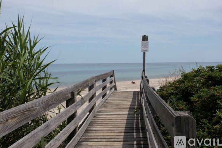 21 Oak Ridge Rd 4 Beds Single Family Home for Rent - Photo gallery 3