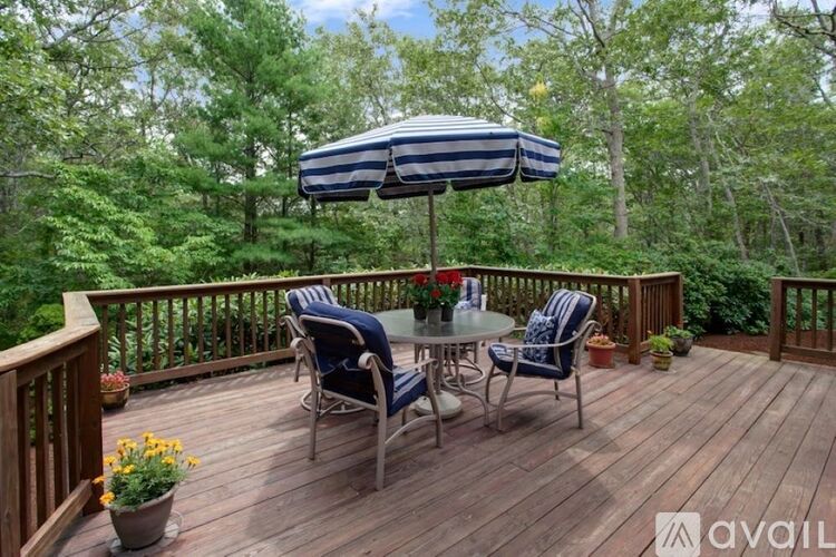 21 Oak Ridge Rd 4 Beds Single Family Home for Rent - Photo gallery 4