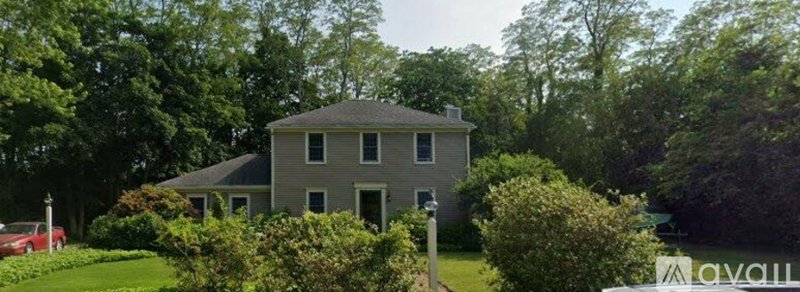 6 Seneca Ln 3 Beds Single Family Home for Rent - Photo gallery 1