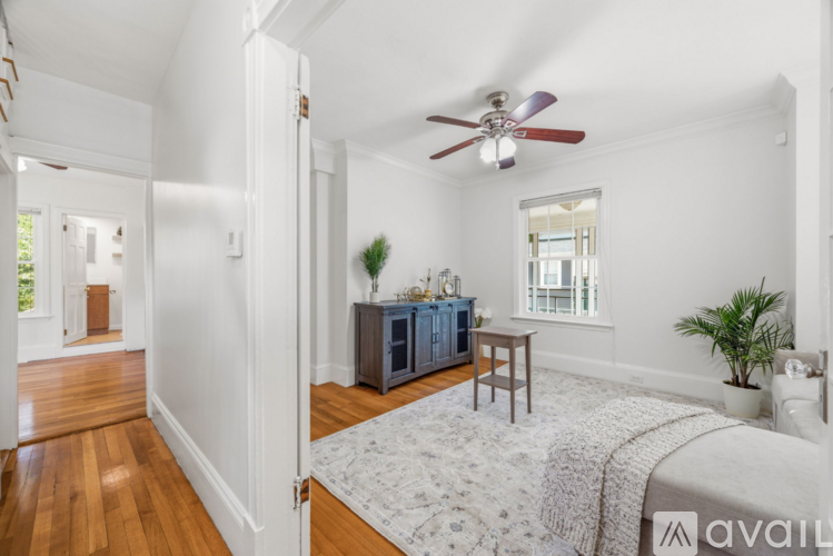 16 Linwood Street 3 Beds Single Family Home for Rent - Photo gallery 4