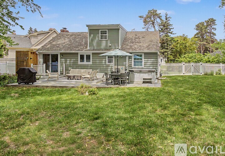 6 Richards Way 4 Beds Single Family Home for Rent - Photo gallery 3