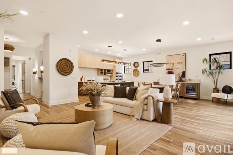 728 Pawnee Road 3 Beds Apartment for Rent