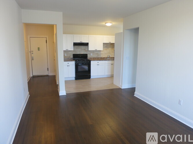 907 87th St 1 Apartment for Rent - Photo gallery 1