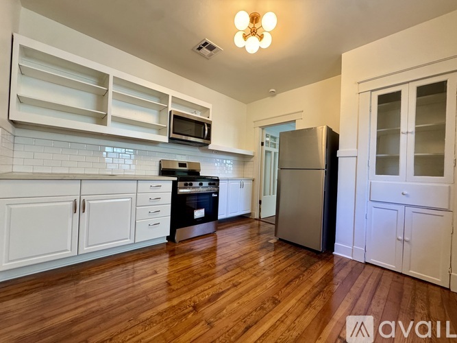 211 Audubon St 2 Beds Townhouse for Rent - Photo gallery 3