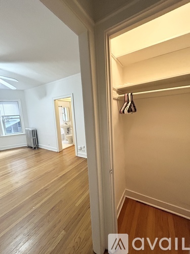 822 S Austin Blvd Studio Apartment for Rent - Photo gallery 3