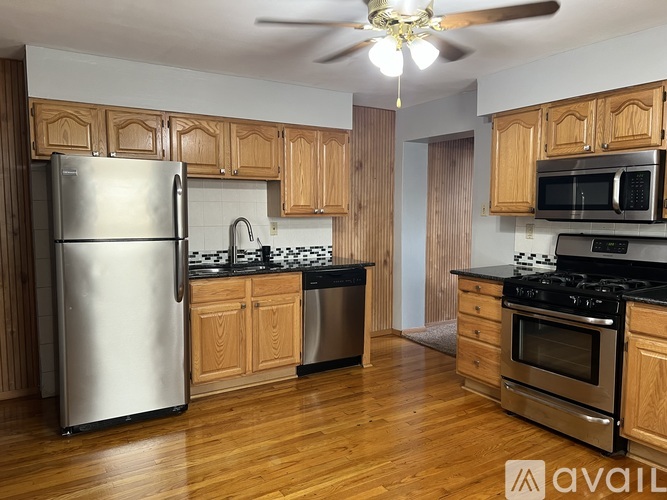 3918 Coleman St 3 Beds Single Family Home for Rent - Photo gallery 5