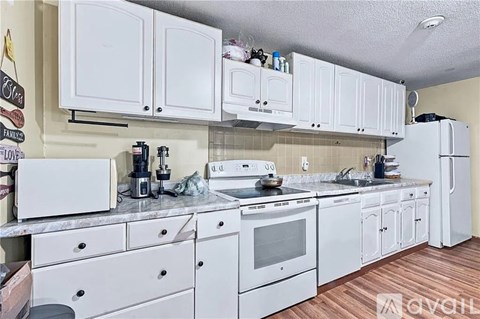 79 Ivan St 1 Apartment for Rent
