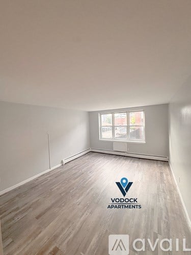 194 Washington St 1 Apartment for Rent