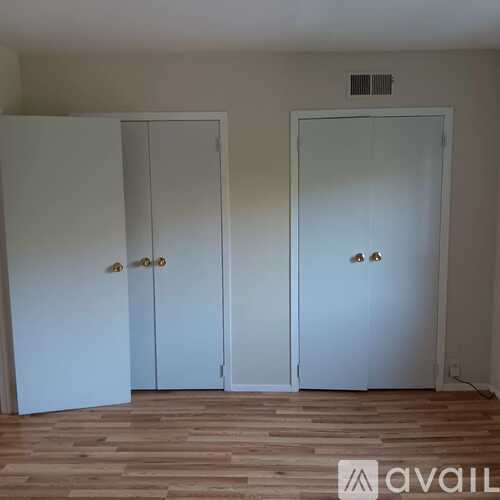 200 Hilton Avenue 3 Beds Condo for Rent - Photo gallery 3