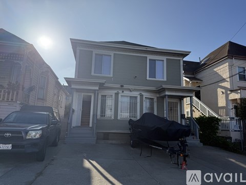1544 18Th Ave 3 Beds Apartment for Rent