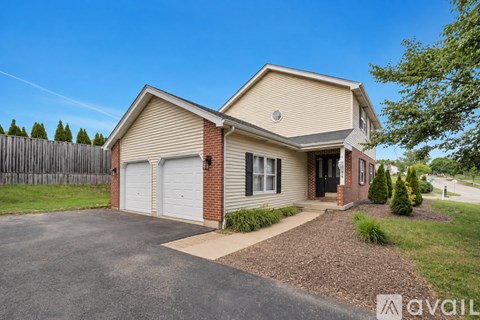 8348 Adbeth Avenue 3 Beds Apartment for Rent