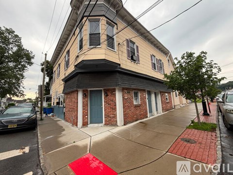10 Mitchell St 1 Apartment for Rent