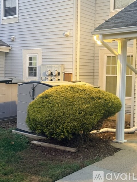 42 Tanglewood Ct 2 Beds Apartment for Rent