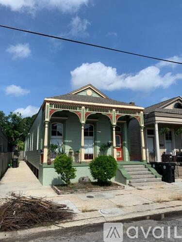 337 Elmira Avenue 3 Beds Single Family Home for Rent - Photo gallery 2