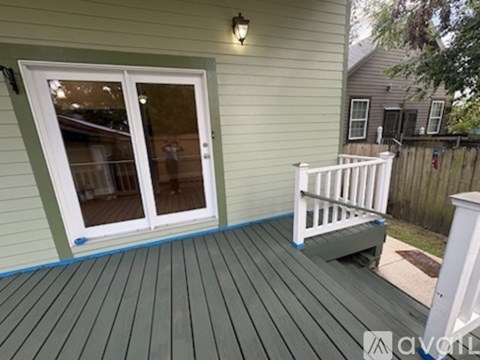 337 Elmira Avenue 3 Beds Apartment for Rent