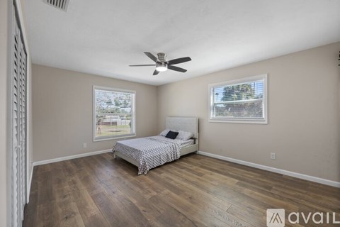 4038 Harrisburg Street Northeast 4 Beds Apartment for Rent