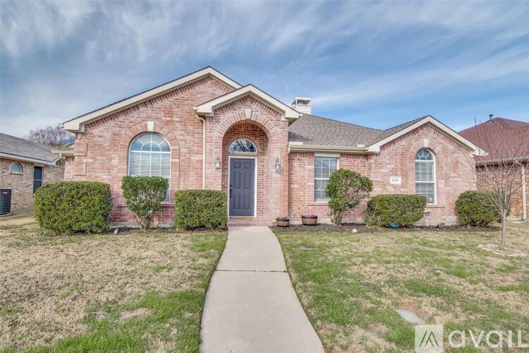 4916 Auburn Drive 4 Beds Single Family Home for Rent - Photo gallery 1