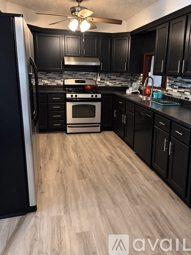 436 Winnebago St 5 Beds Apartment for Rent