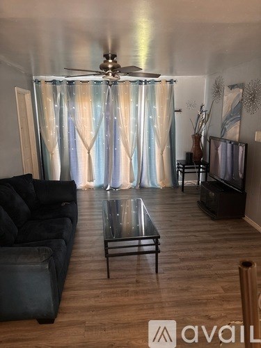 436 Winnebago St 5 Beds Apartment for Rent