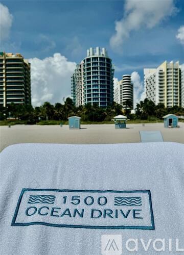 1500 Ocean Dr 2 Beds Apartment for Rent