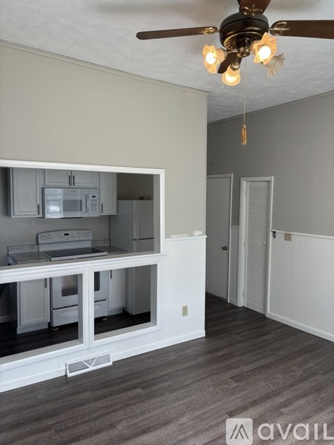 245 East Walnut Street 1 Apartment for Rent
