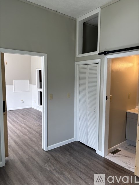 245 East Walnut Street 1 Apartment for Rent