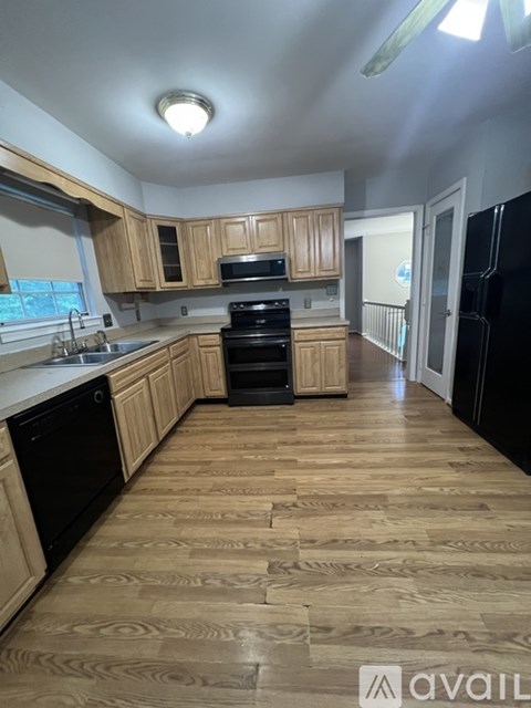 106 Galaxie Drive 4 Beds Apartment for Rent