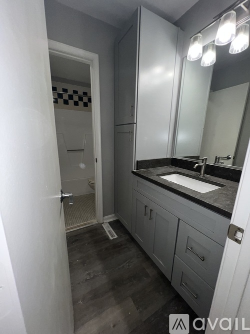 106 Galaxie Drive 4 Beds Single Family Home for Rent - Photo gallery 5