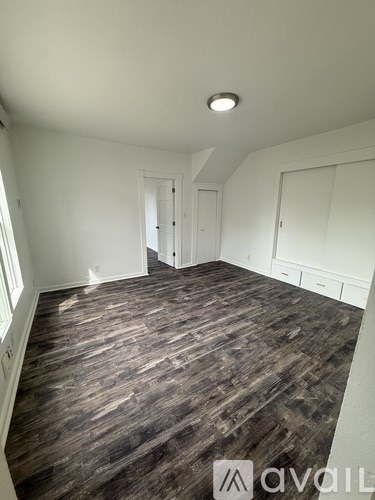 523 E 8Th Ave 1 Apartment for Rent