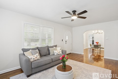 980 Brookdale Drive 2 Beds Apartment for Rent