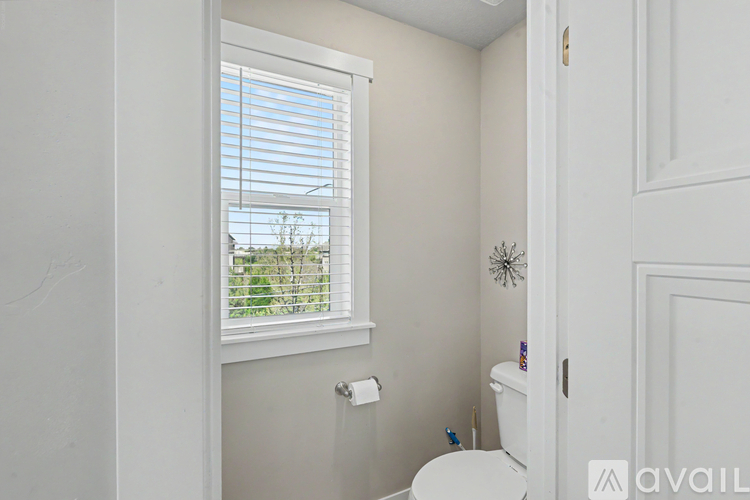 1303 E Weyburn Ln 3 Beds Townhouse for Rent - Photo gallery 5