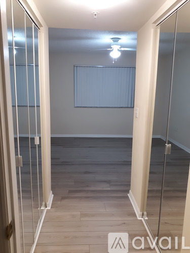 1000 Crestwood Court South 2 Beds Condo for Rent - Photo gallery 5