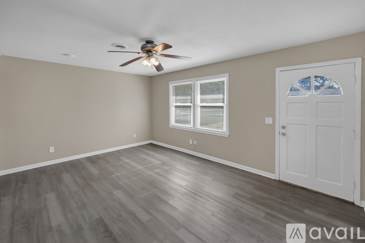 3621 Baywater Drive 3 Beds Single Family Home for Rent - Photo gallery 3