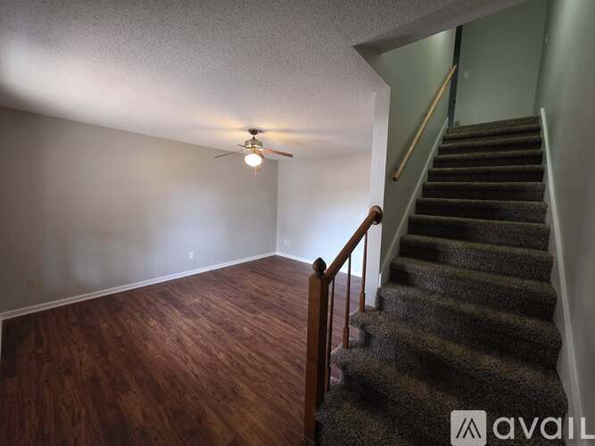 116 Fairview Street 2 Beds Apartment for Rent - Photo gallery 1