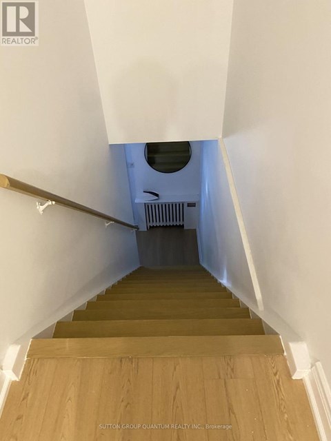 LOWER UNIT B - 314 LAKESHORE ROAD E 1 Apartment for Rent
