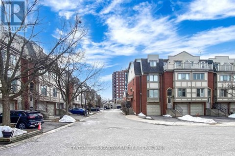 18 - 1635 PICKERING PARKWAY 3 Beds Apartment for Rent