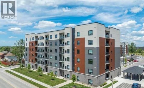 4785 WALKER Unit# 307 2 Beds Apartment for Rent