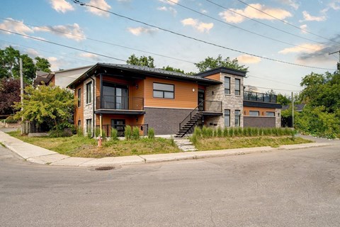 7 Rue Mutchmore, #1A Studio Apartment for Rent