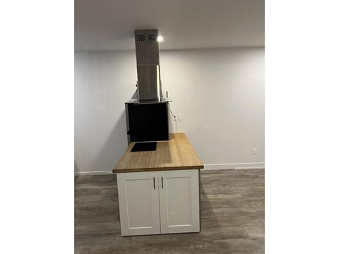 7 Rue Mutchmore, #1A Studio Apartment for Rent