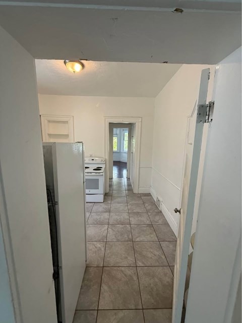41 E 200 N Studio-2 Beds Apartment for Rent